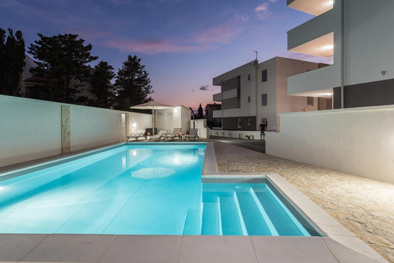 Villa Star 4 Luxury Apartment With A Pool Novalja Kültér fotó