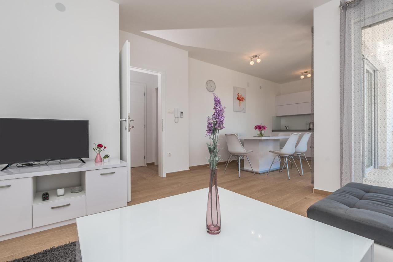 Villa Star 4 Luxury Apartment With A Pool Novalja Kültér fotó