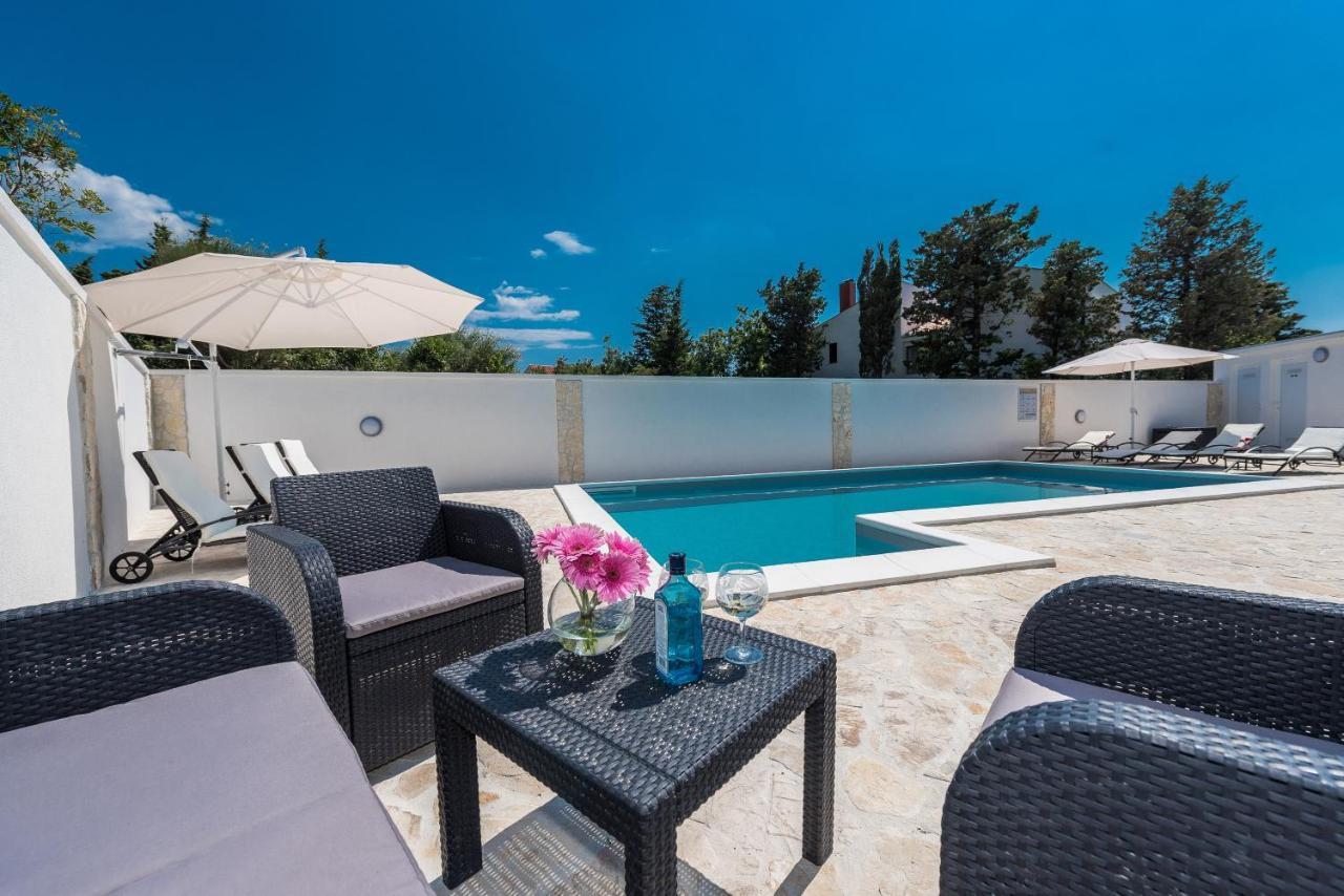 Villa Star 4 Luxury Apartment With A Pool Novalja Kültér fotó